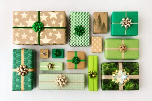 Complete tips on holiday gift picking